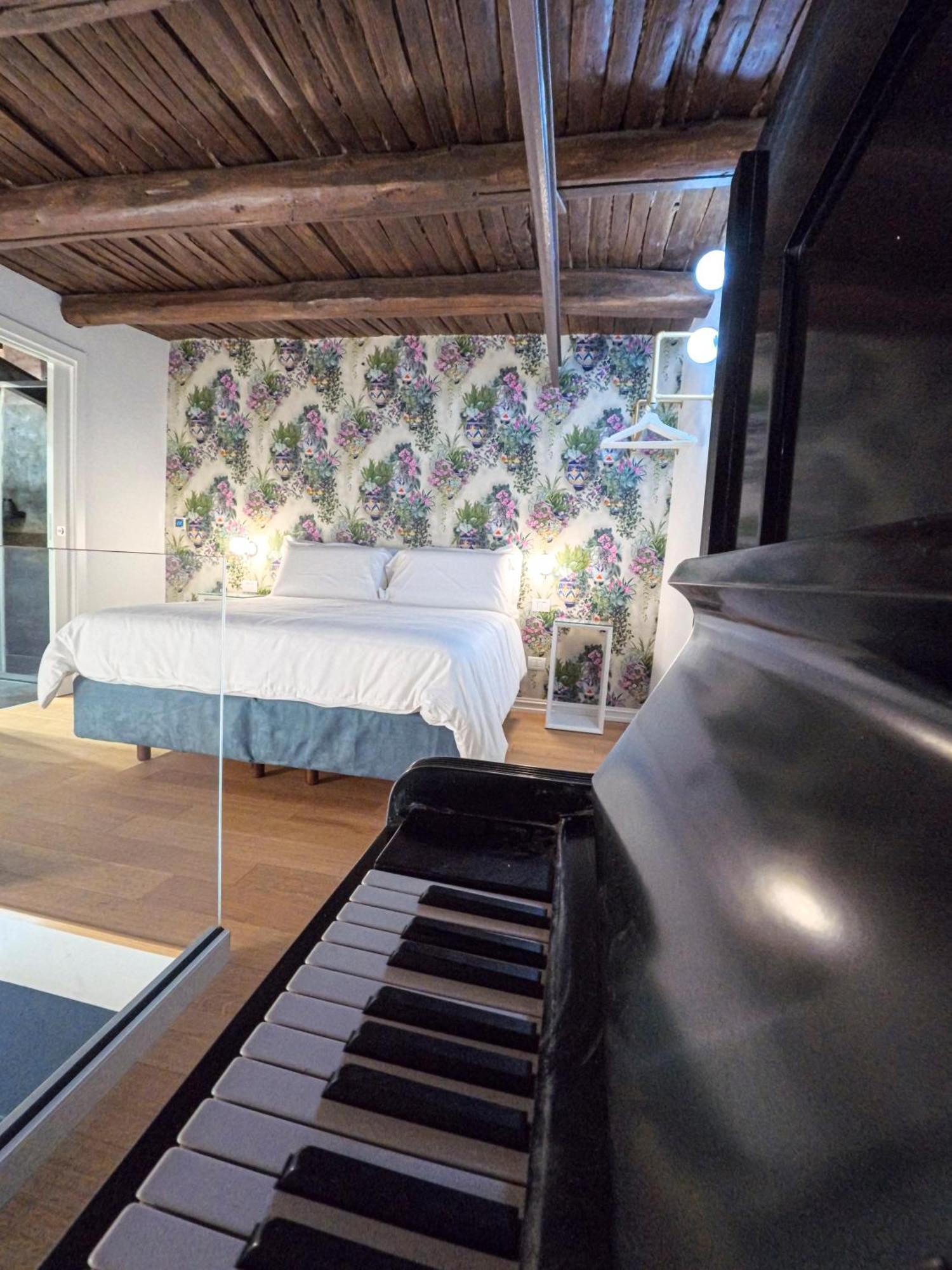 Costantinopoli 33 Grand Guest house *