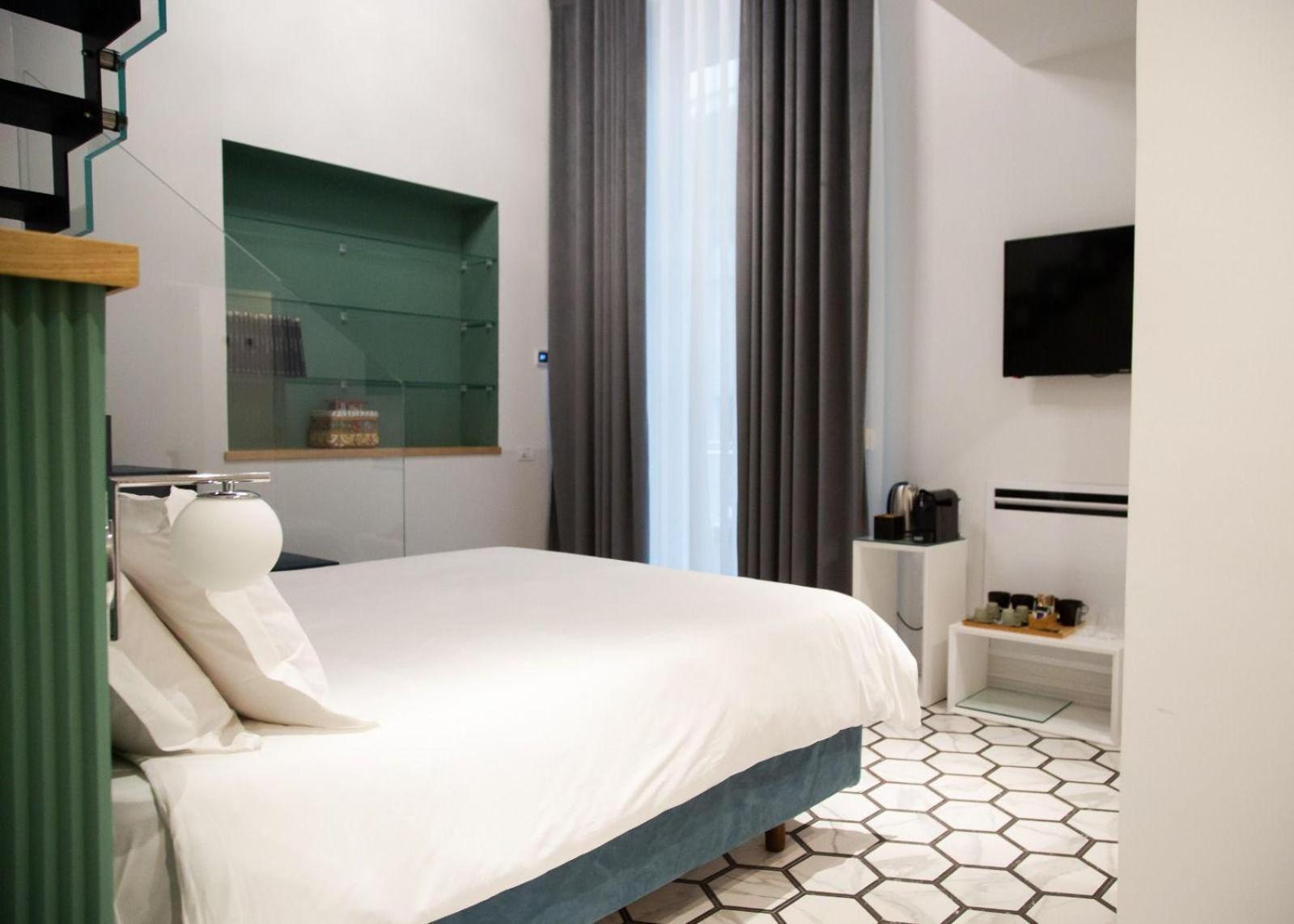 Guest house Costantinopoli 33 Grand Naples
