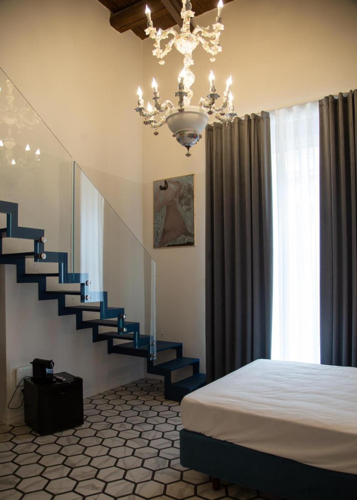 Costantinopoli 33 Grand *
