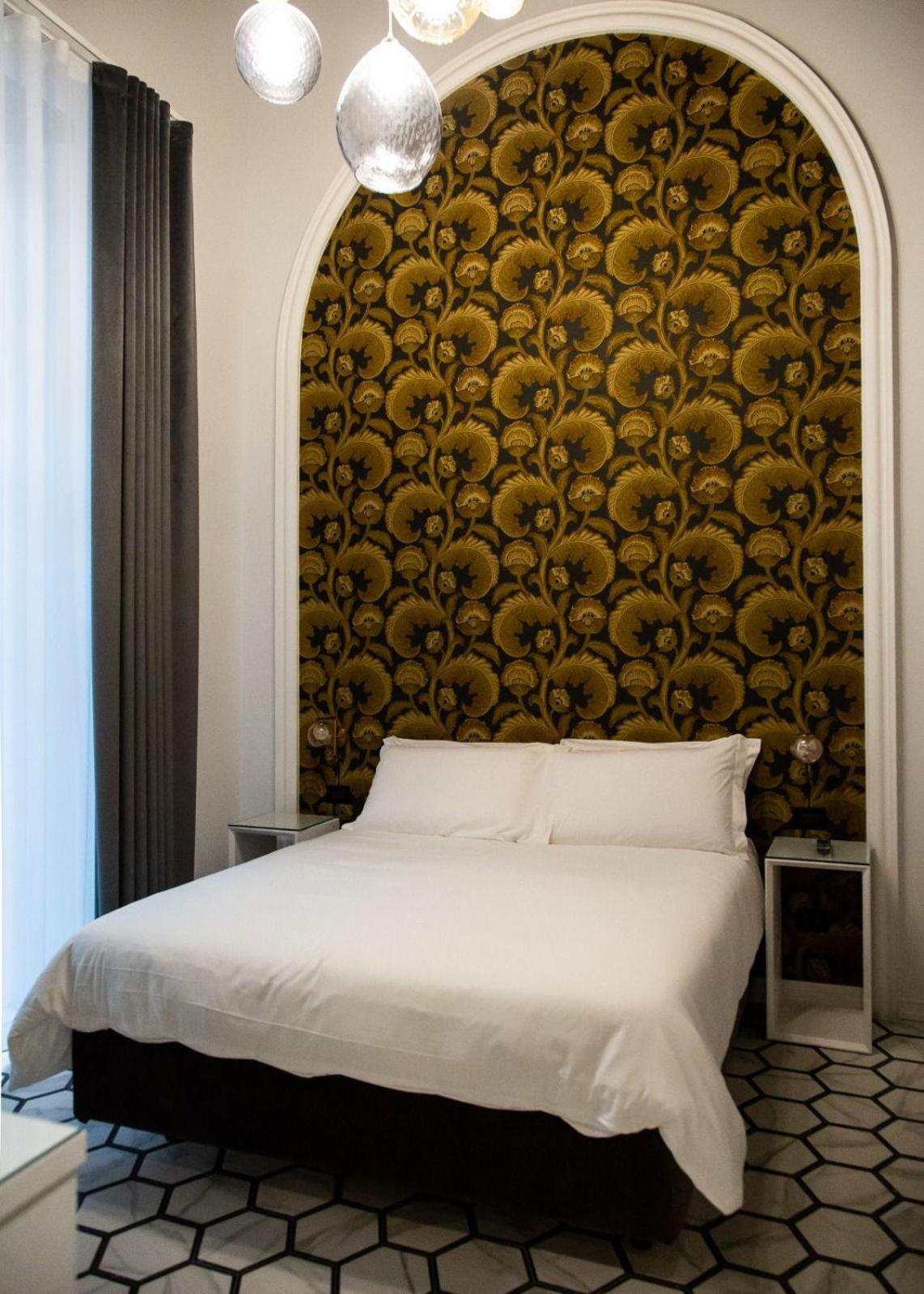 Costantinopoli 33 Grand Guest house Naples